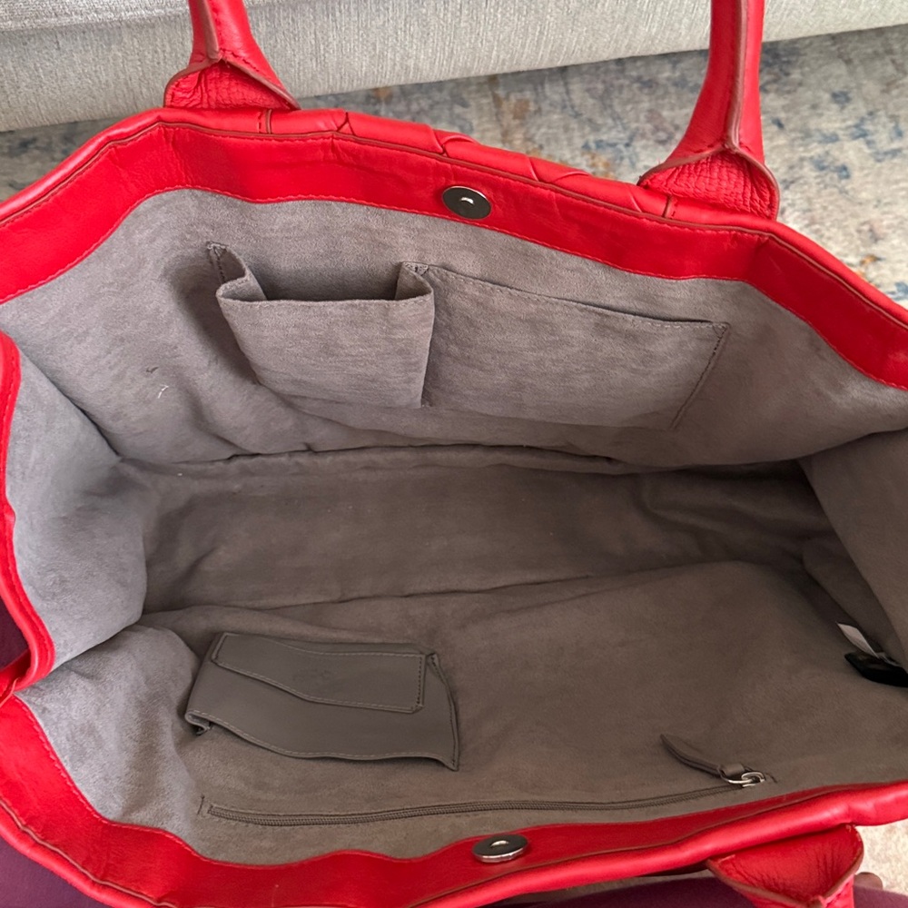 Vince Camuto Leori Leather Tote - Picture 6 of 8